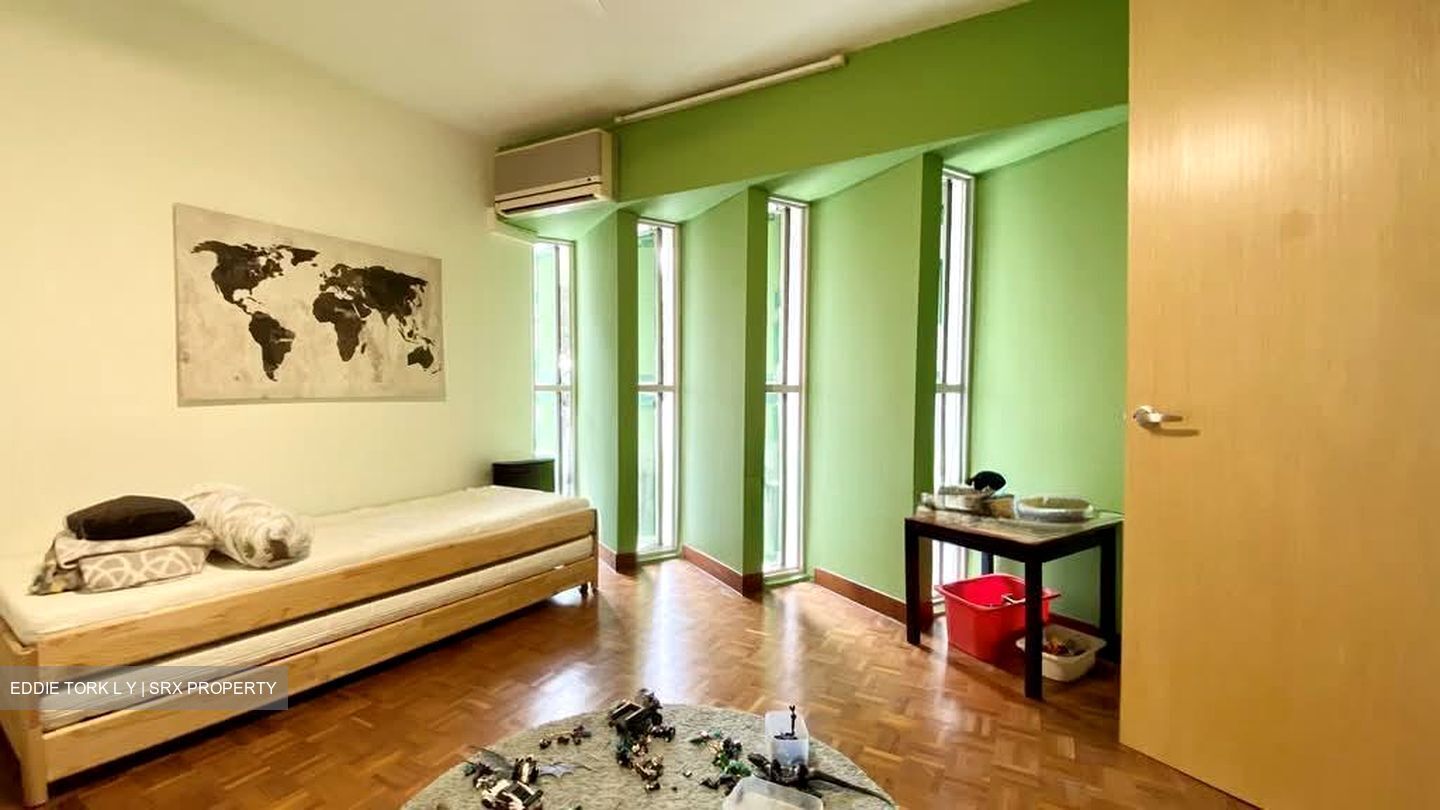 Pine Grove (D21), Condominium #565642981